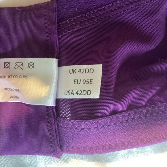 Oola purple unpadded bra. - Picture 6 of 7